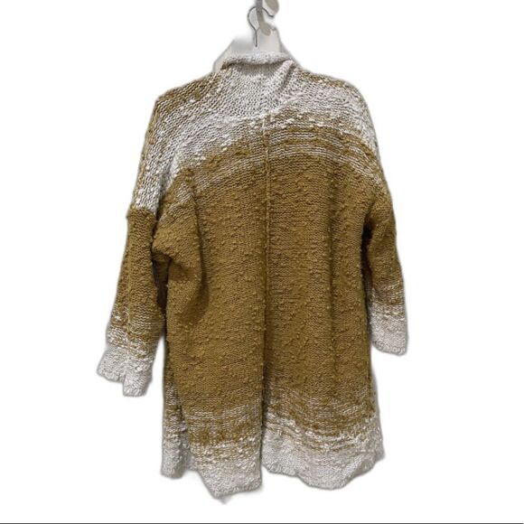 AWESOME KNUBBY Knit Cardigan! - Picture 3 of 14